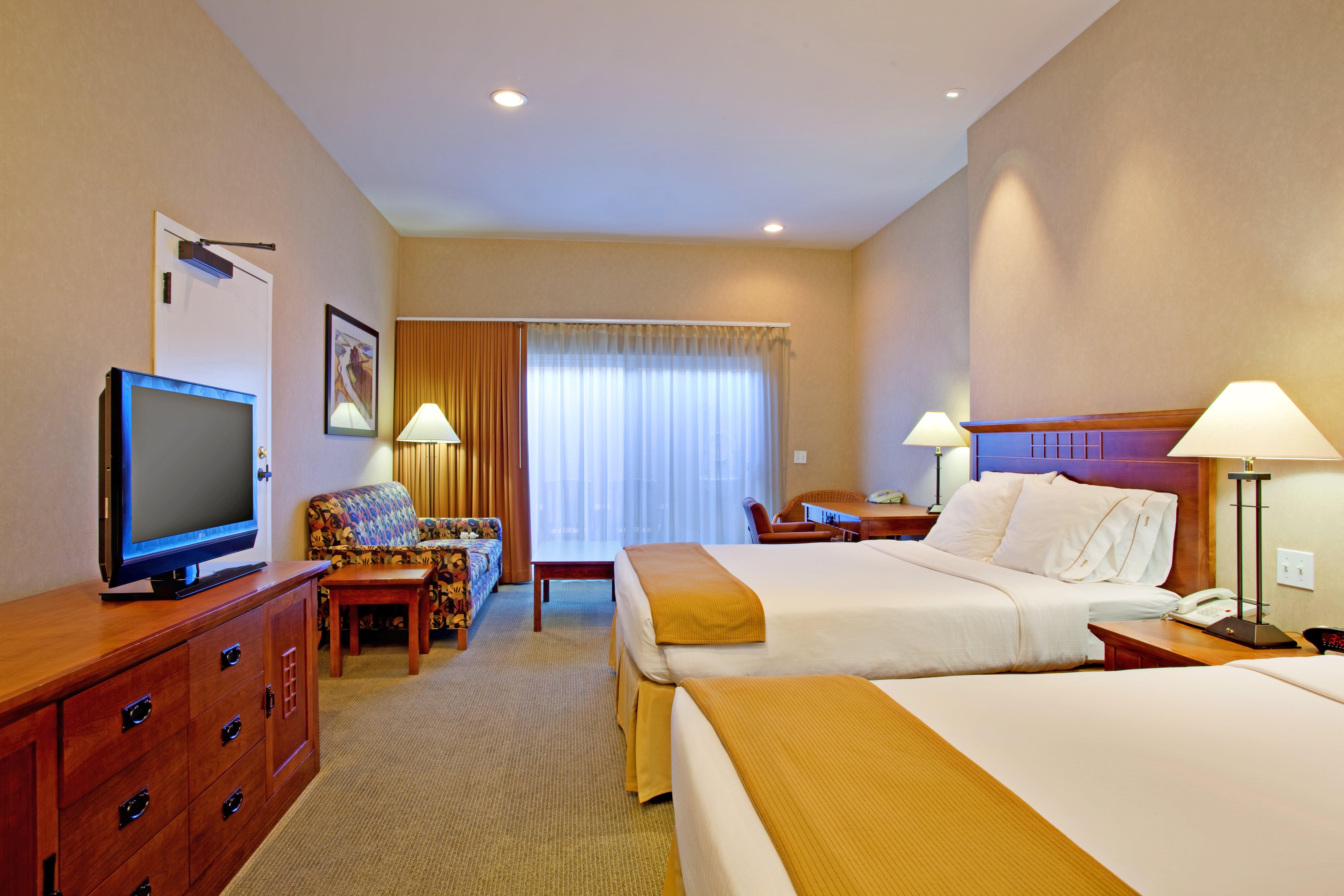 Holiday Inn Express Hotel & Suites Ventura Harbor By Ihg Buitenkant foto