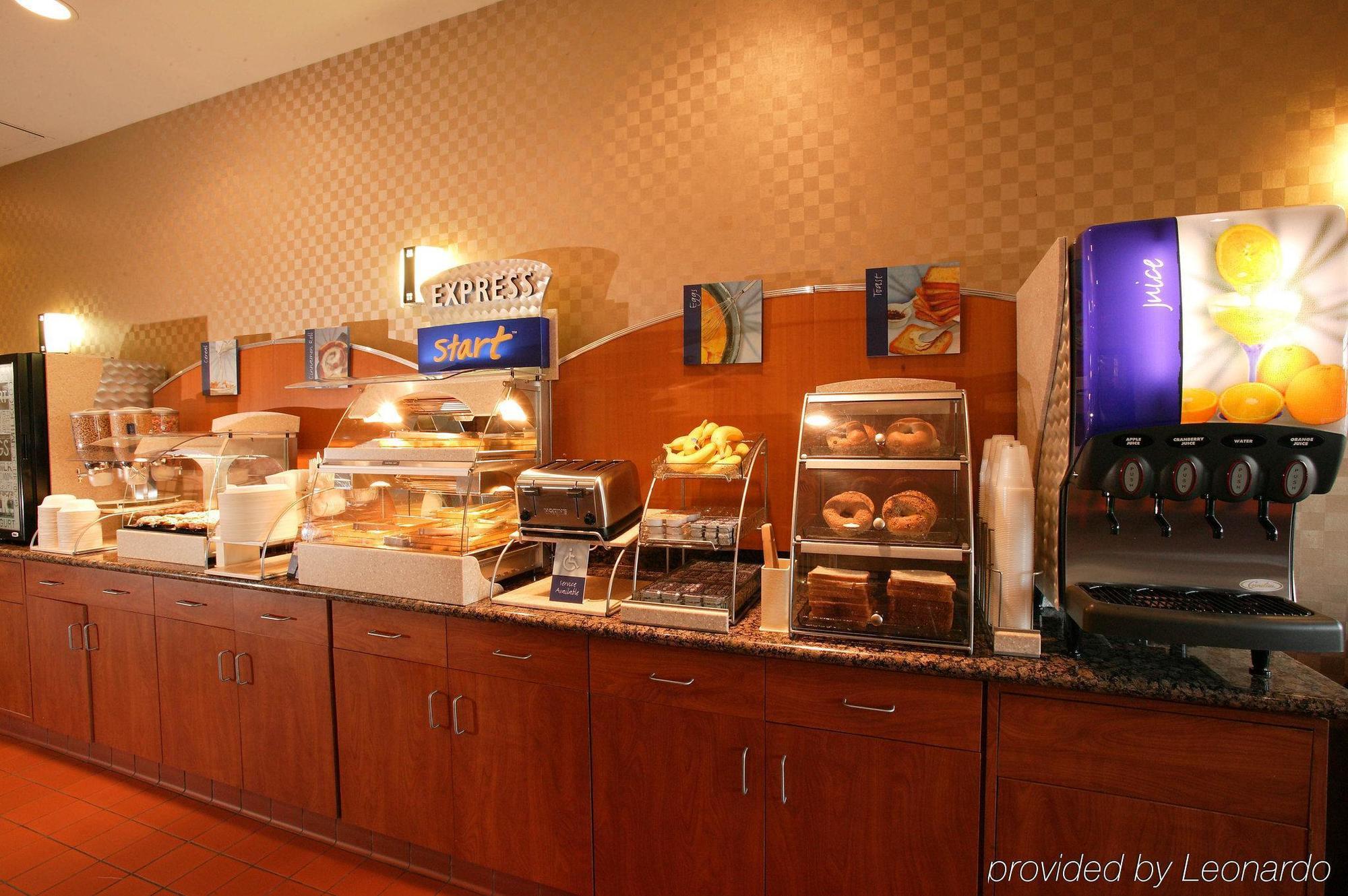 Holiday Inn Express Hotel & Suites Ventura Harbor By Ihg Buitenkant foto