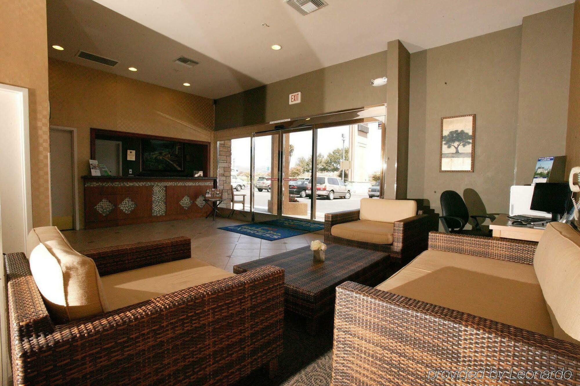 Holiday Inn Express Hotel & Suites Ventura Harbor By Ihg Buitenkant foto