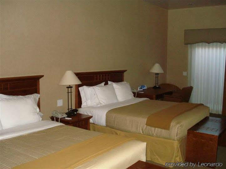 Holiday Inn Express Hotel & Suites Ventura Harbor By Ihg Buitenkant foto